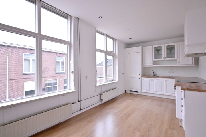 Foto 10 van Schoolstraat 33