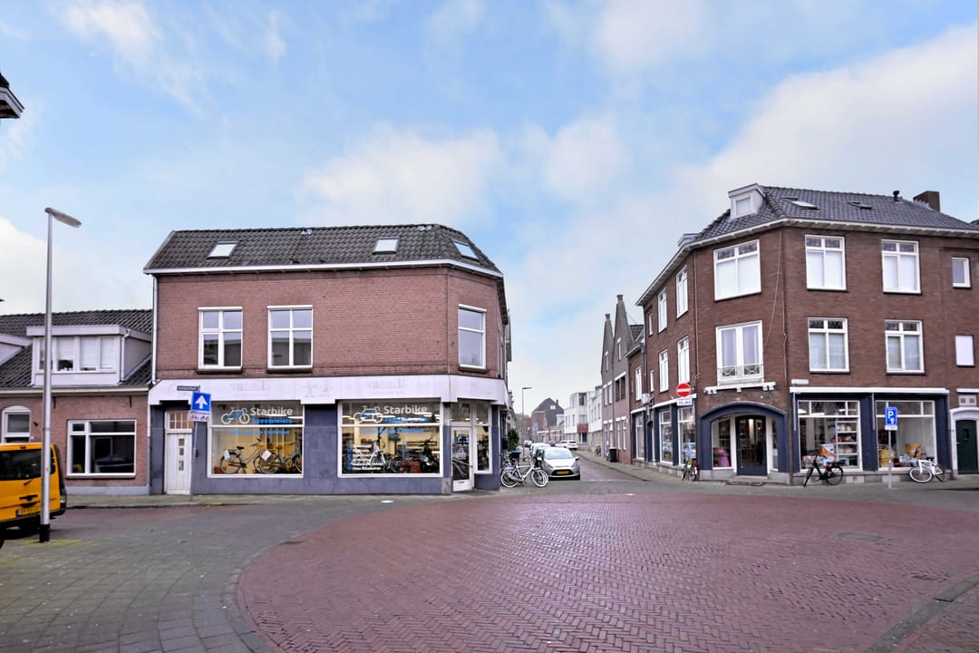 Foto 28 van Schoolstraat 33