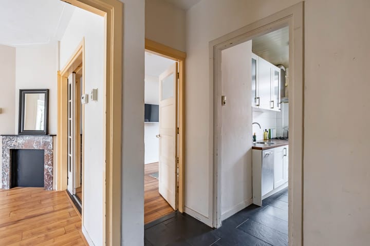 Foto 7 van Ambonstraat 21-A