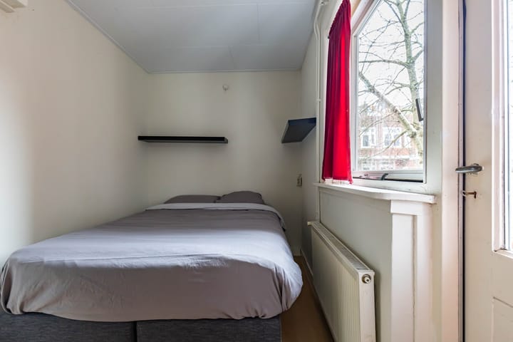 Foto 15 van Ambonstraat 21-A