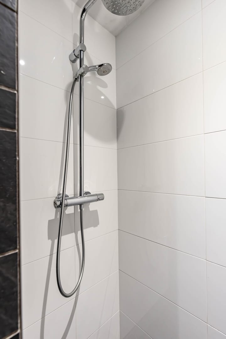 Foto 22 van Ambonstraat 21-A