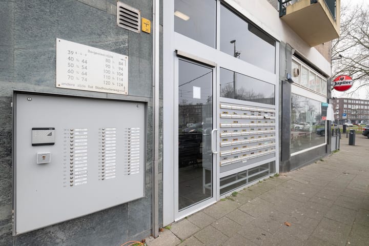 Foto 36 van Stadhoudersplein 111