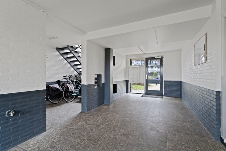 Foto 16 van Van Uvenweg 122-I