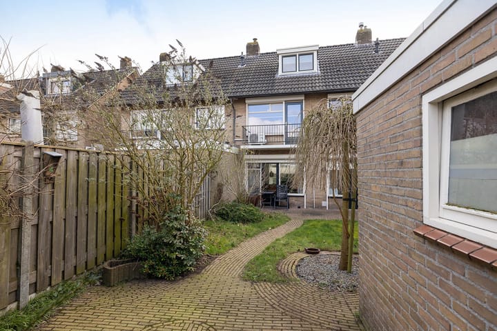 Foto 17 van Obrechtstraat 18