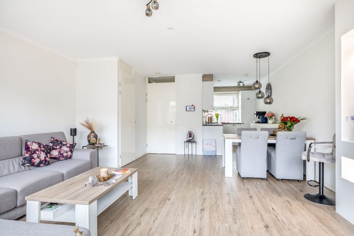 Foto 14 van Waarderstraat 189