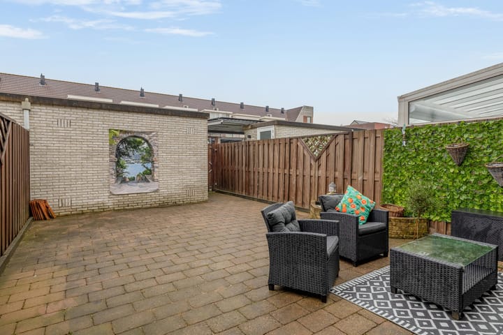 Foto 24 van Waarderstraat 189