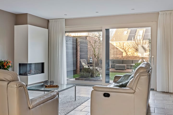 Foto 10 van Oosterweide 42