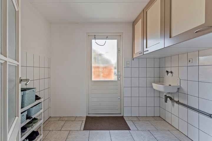 Foto 18 van Oosterweide 42