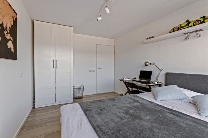 Foto 35 van Oosterweide 42