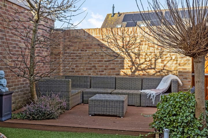 Foto 38 van Oosterweide 42