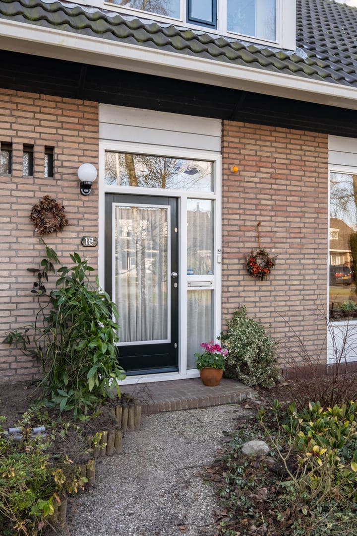 Foto 10 van Staniasingel 18