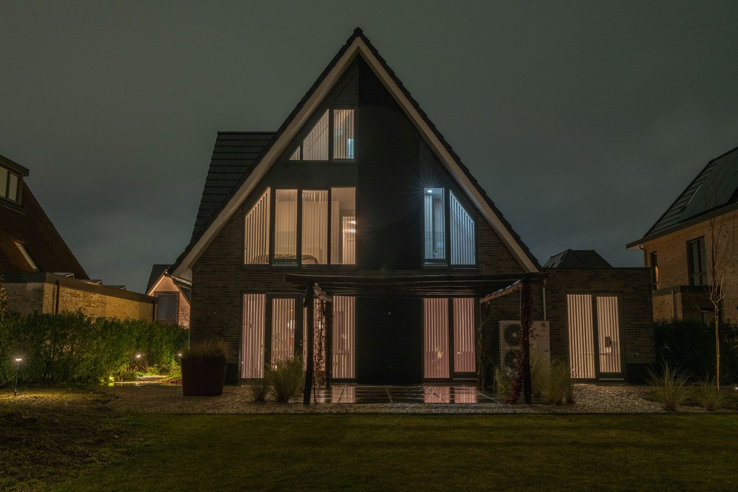 Photo 49 of Mezenlaan 11