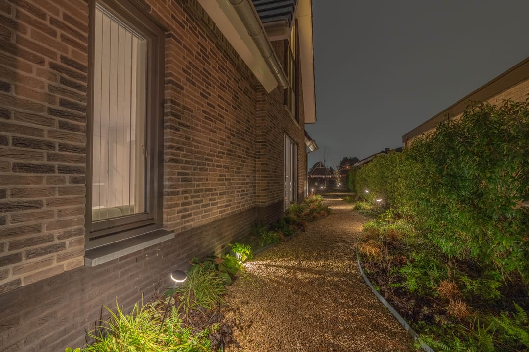 Photo 52 of Mezenlaan 11