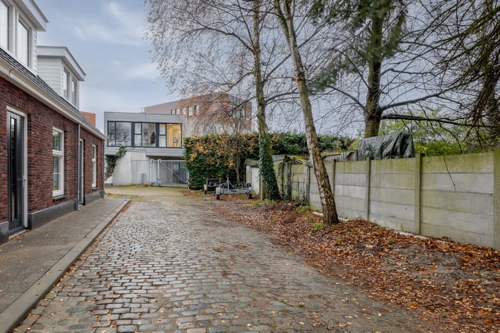 Foto 16 van Teteringsedijk 168-A