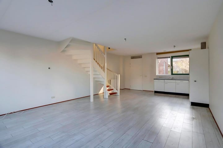 Foto 11 van Amerstraat 4