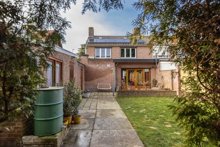 Foto 44 van Heerstraat Zuid 37