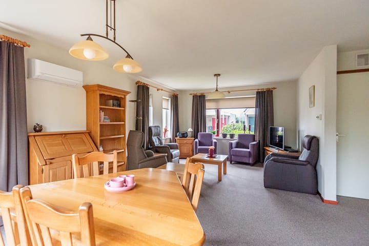 Foto 3 van Riezegraaf 3