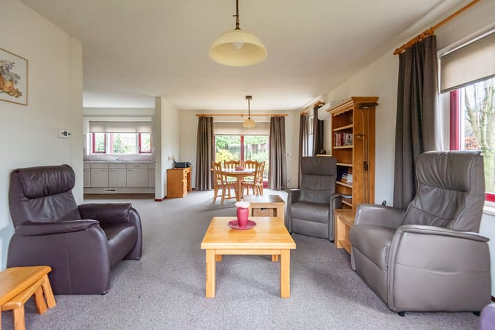 Foto 10 van Riezegraaf 3