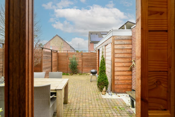 Foto 14 van Midden Woerd 29