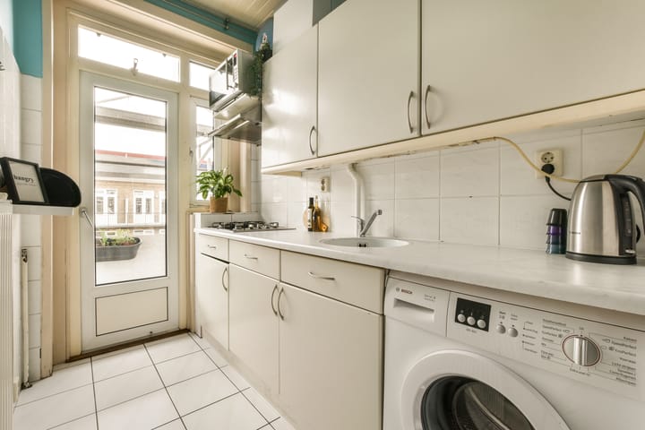 Foto 12 van Lorreinenstraat 11-3