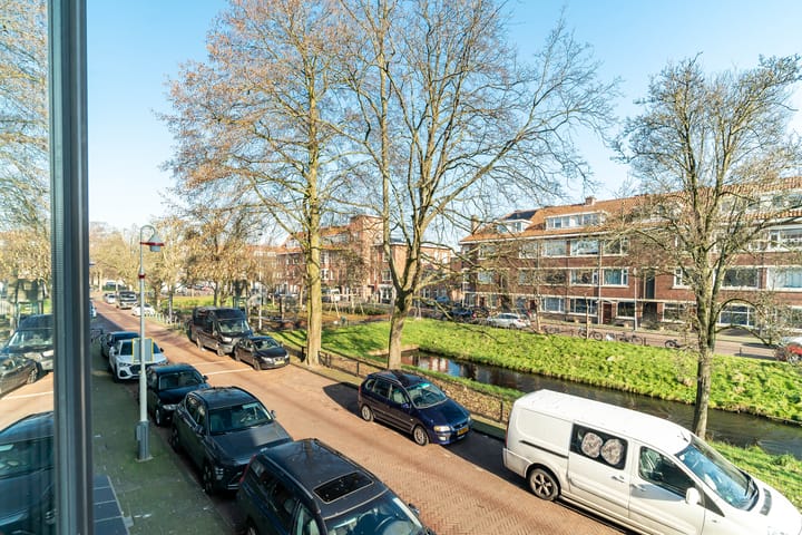 Foto 7 van Aarnout Drostlaan 85