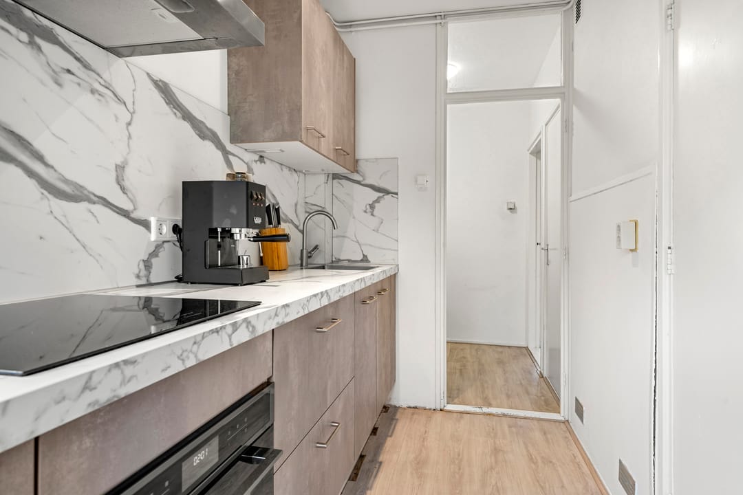 Foto 2 van Van Houtenstraat 24