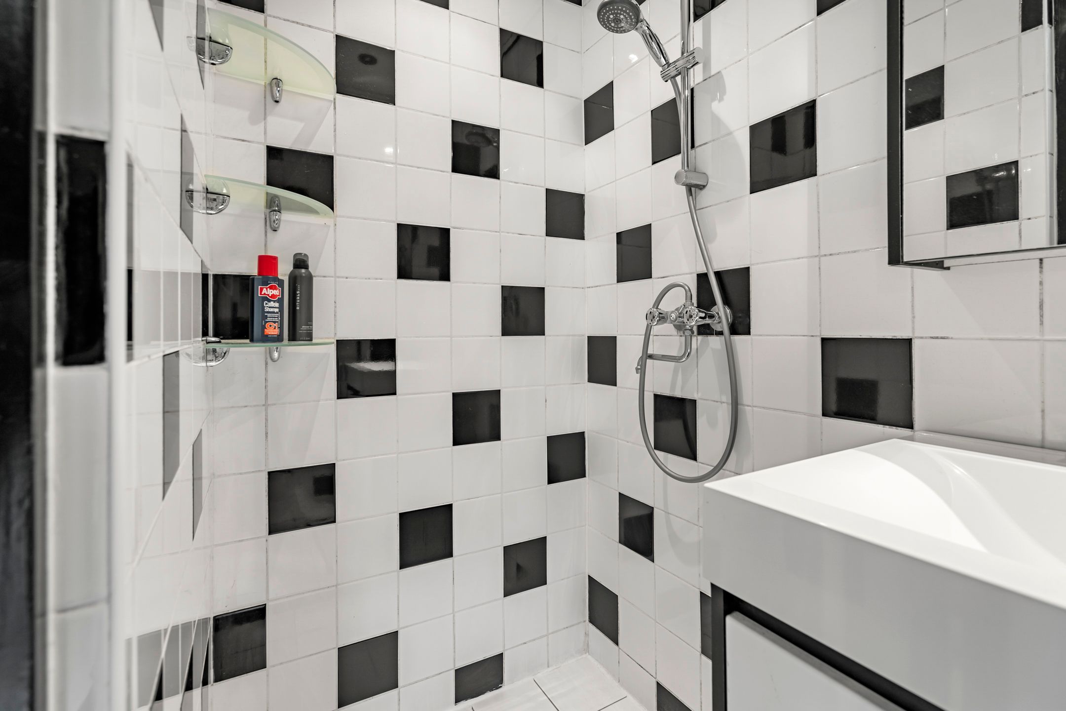 Foto 15 van Van Houtenstraat 24