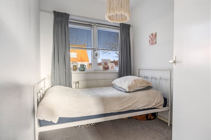 Foto 28 van Goudenregenstraat 11