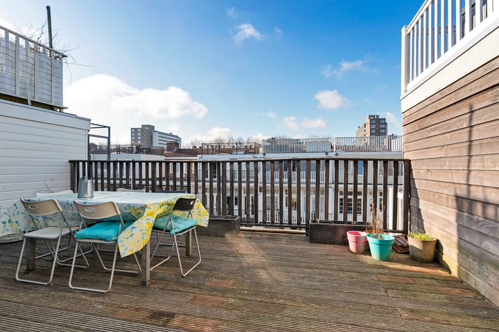 Photo 5 of Woestduinstraat 140-2