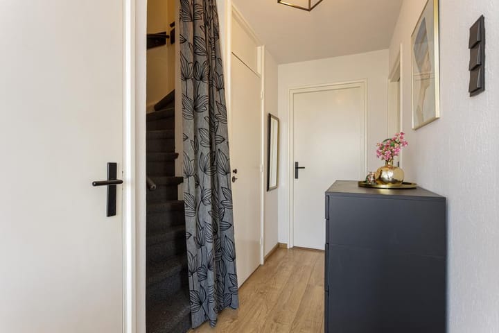 Foto 18 van Burgemeester Joostenlaan 7