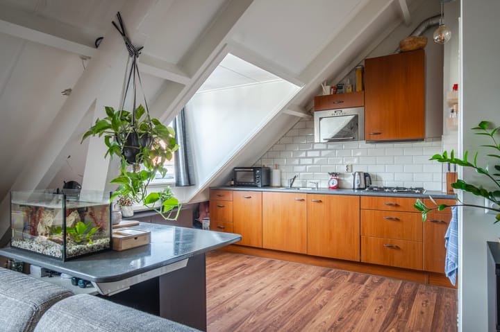 Foto 14 van Emmastraat 9-4