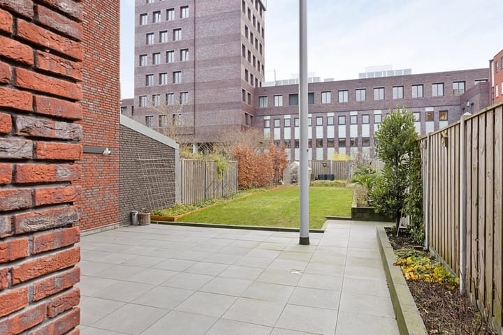 Foto 29 van Spoorbrughof 22