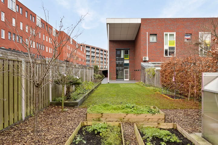 Foto 32 van Spoorbrughof 22