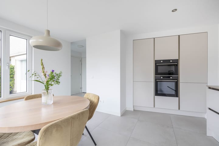 Photo 10 of Mendelssohnstraat 2