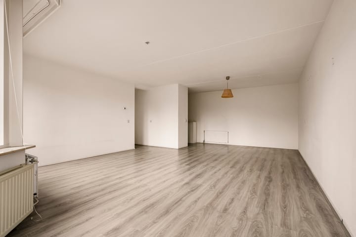 Foto 8 van Ernst Casimirlaan 32