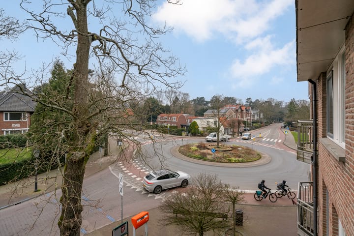 Foto 12 van Ernst Casimirlaan 32