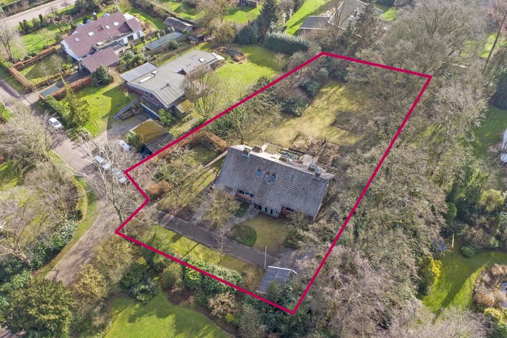 Photo 1 of Burg. Arriënsweg 38