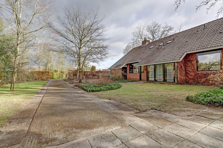 Foto 4 van Burg. Arriënsweg 38