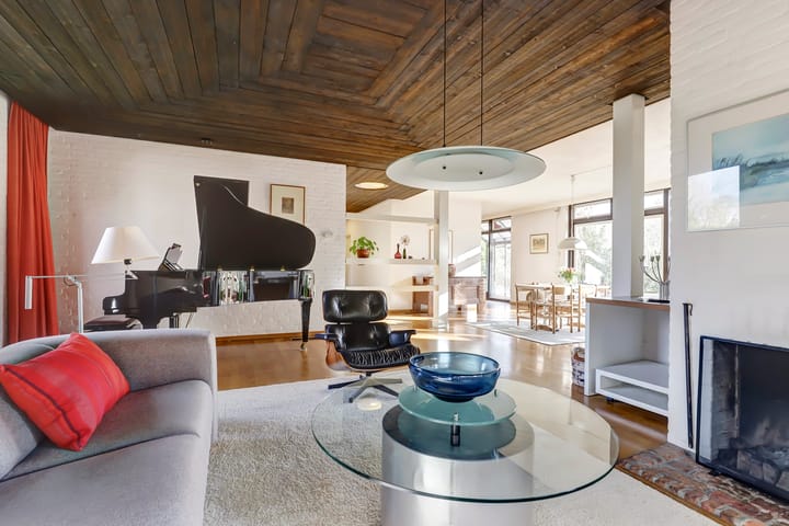 Photo 9 of Burg. Arriënsweg 38