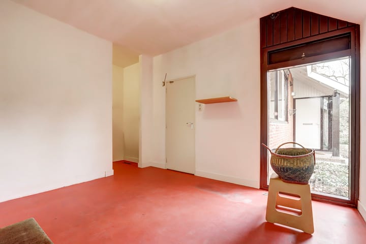 Photo 18 of Burg. Arriënsweg 38