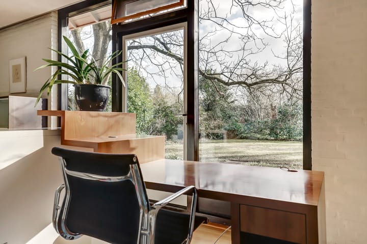 Photo 21 of Burg. Arriënsweg 38