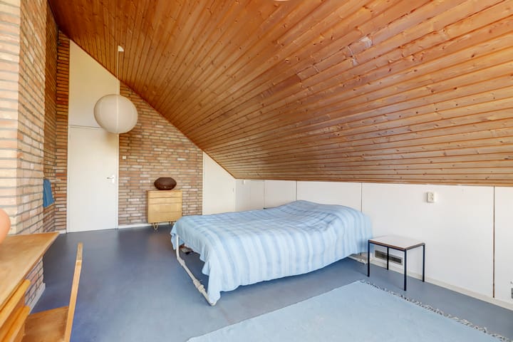 Photo 33 of Burg. Arriënsweg 38