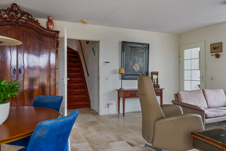 Photo 14 of Beier 24