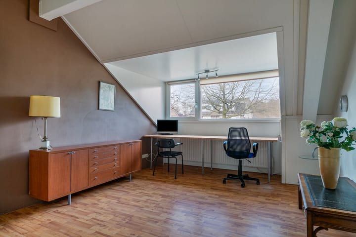 Photo 29 of Beier 24