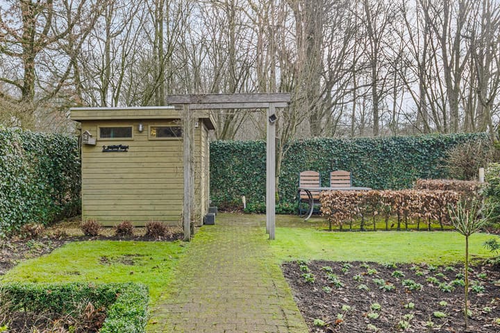 Photo 37 of Beier 24