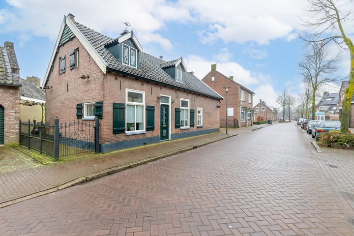 Foto 69 van Abdis van Thornstraat 13