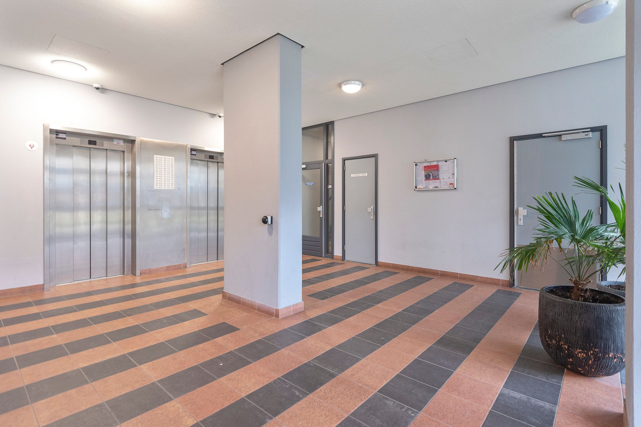 Foto 30 van Lambertus Zijlplein 14