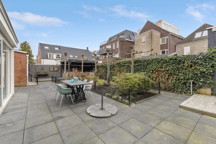 Foto 42 van Sophiastraat 2