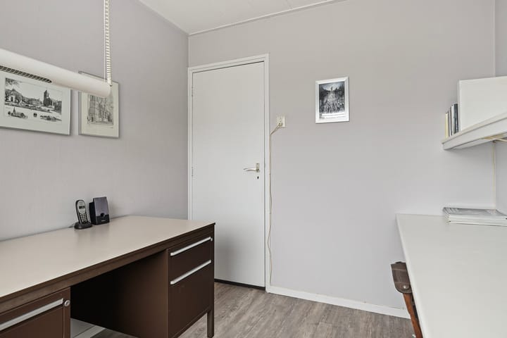 Foto 33 van Muntzstraat 7