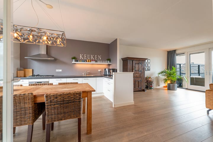 Foto 3 van Wilhelmus Peekhof 21